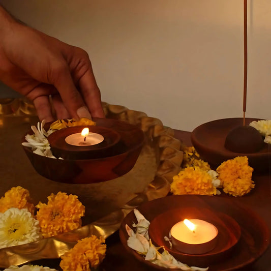 Divaa Tea-light Holder